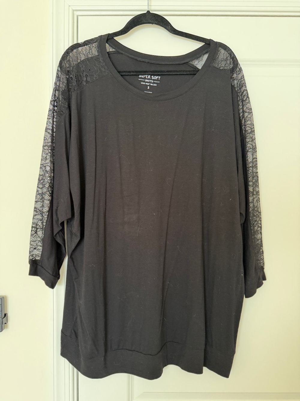 NWT Torrid Black Lace-Shoulder Women’s Top